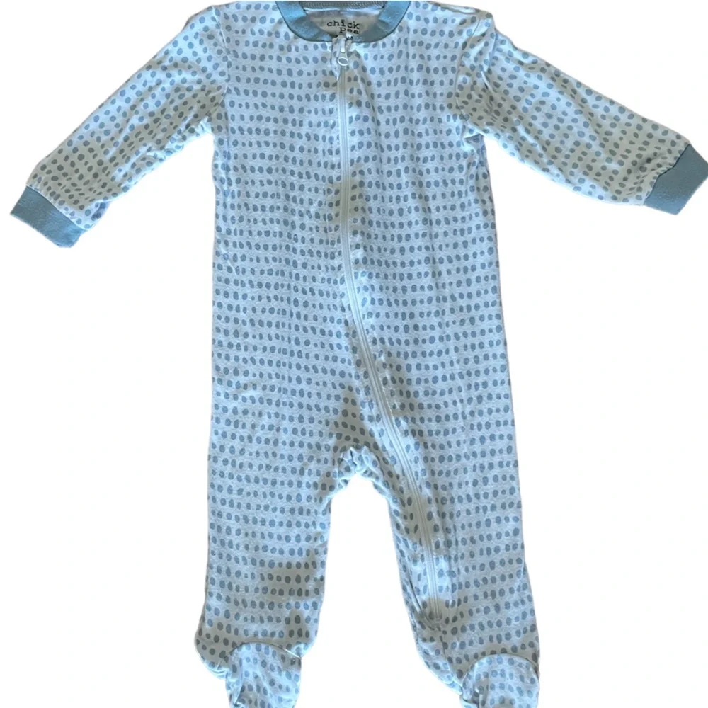 #M117, Chickpea, zippered footie